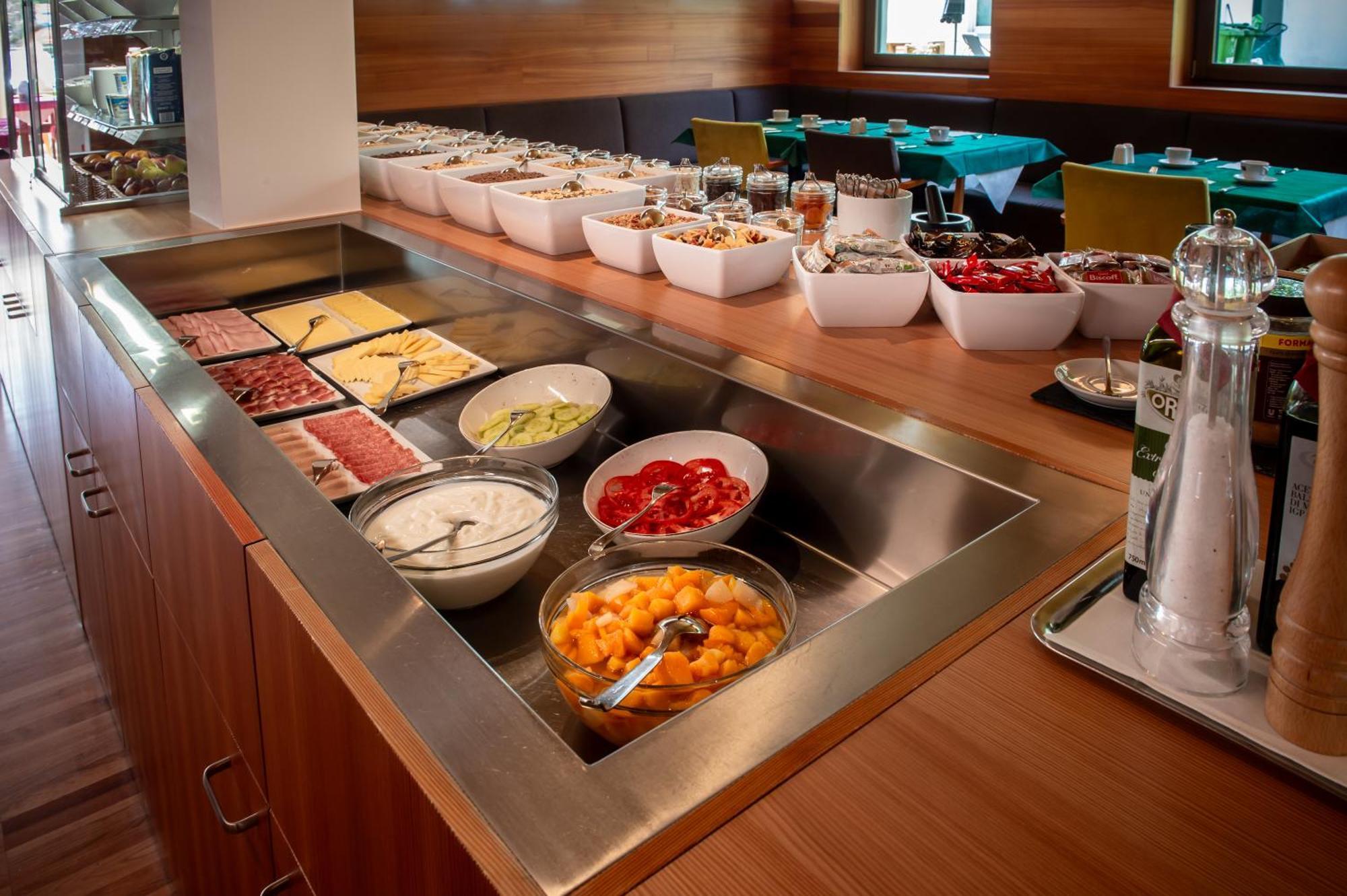 Bed & Breakfast Hostel Nives 솔다 외부 사진
